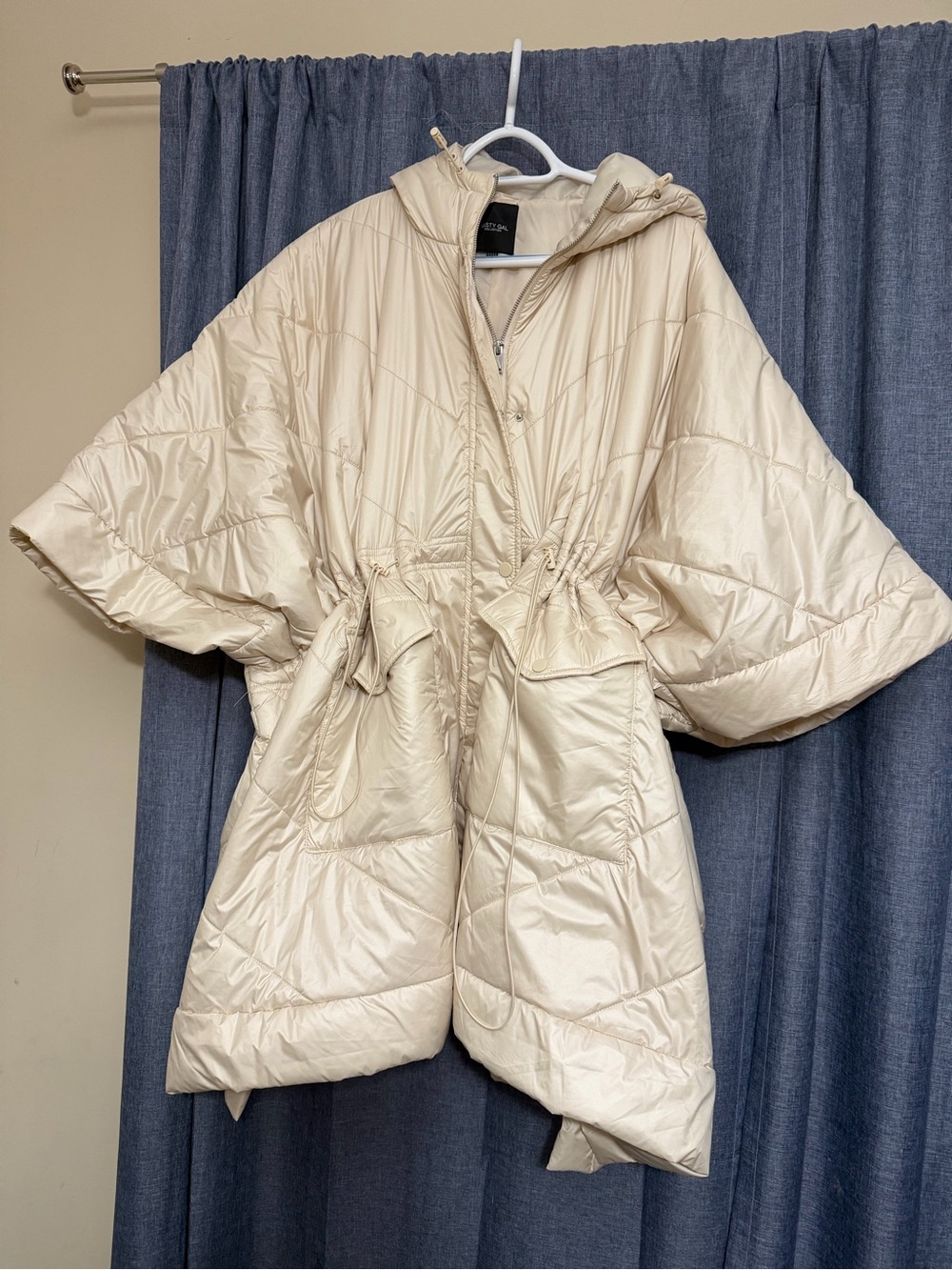 Nasty Gal Cream Hooded poncho  Puffer Jacket 10